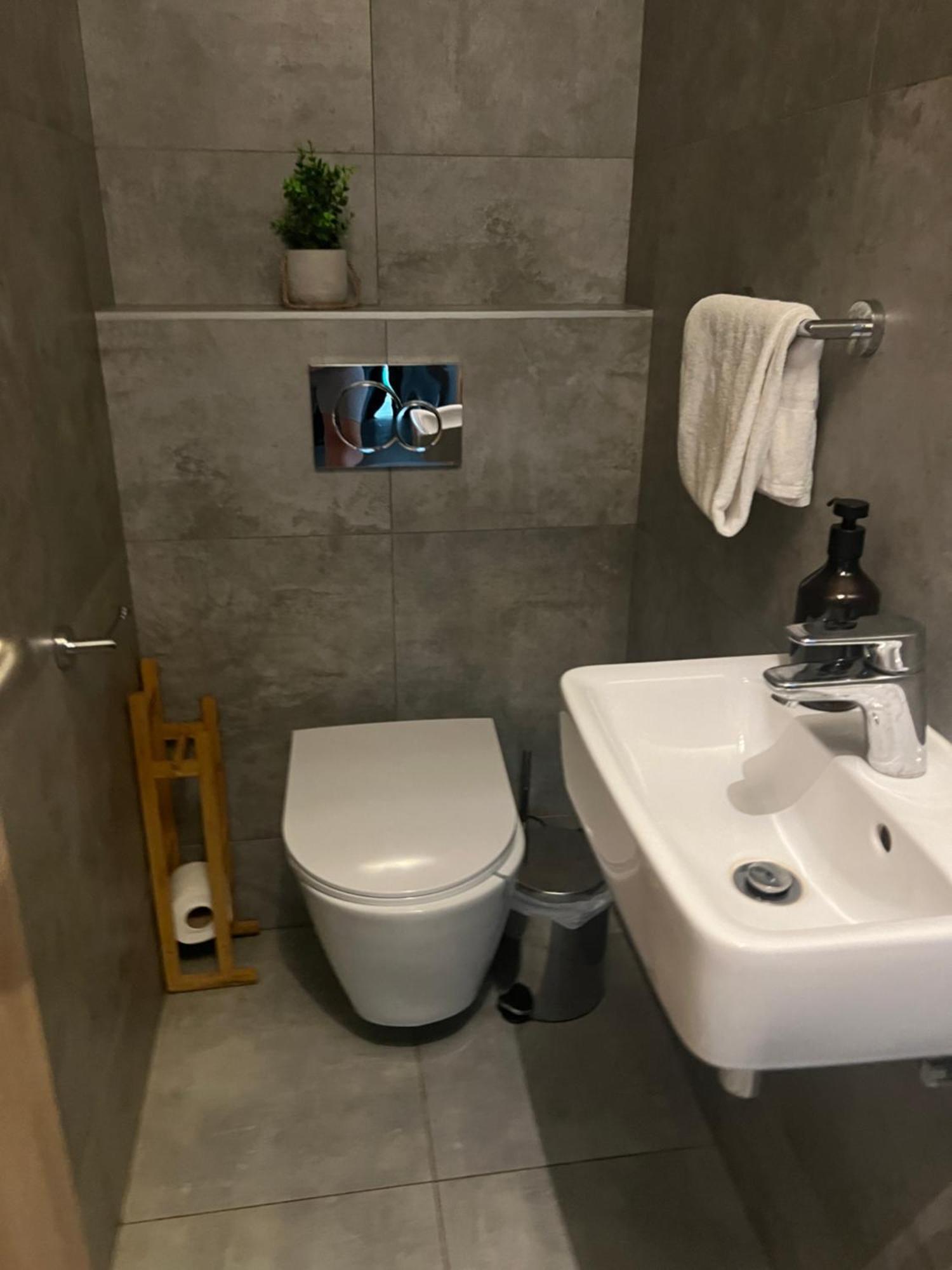 Vila Dvorecna Villa Loucovice Luaran gambar